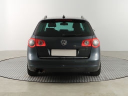 Volkswagen Passat 2010