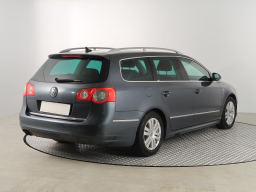 Volkswagen Passat 2010