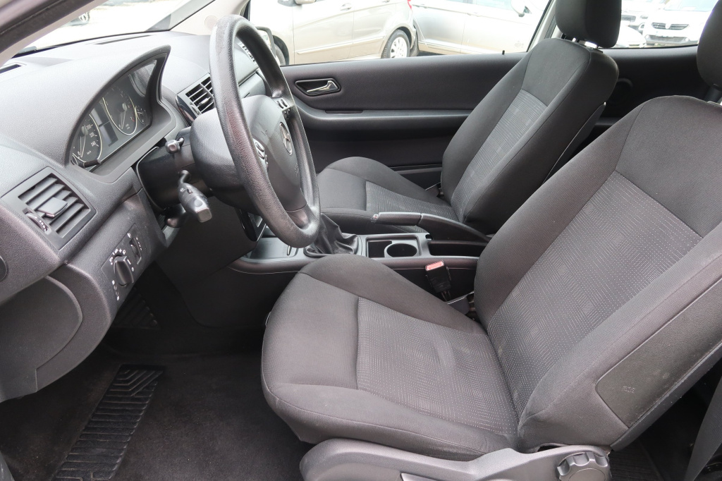 Mercedes-Benz A