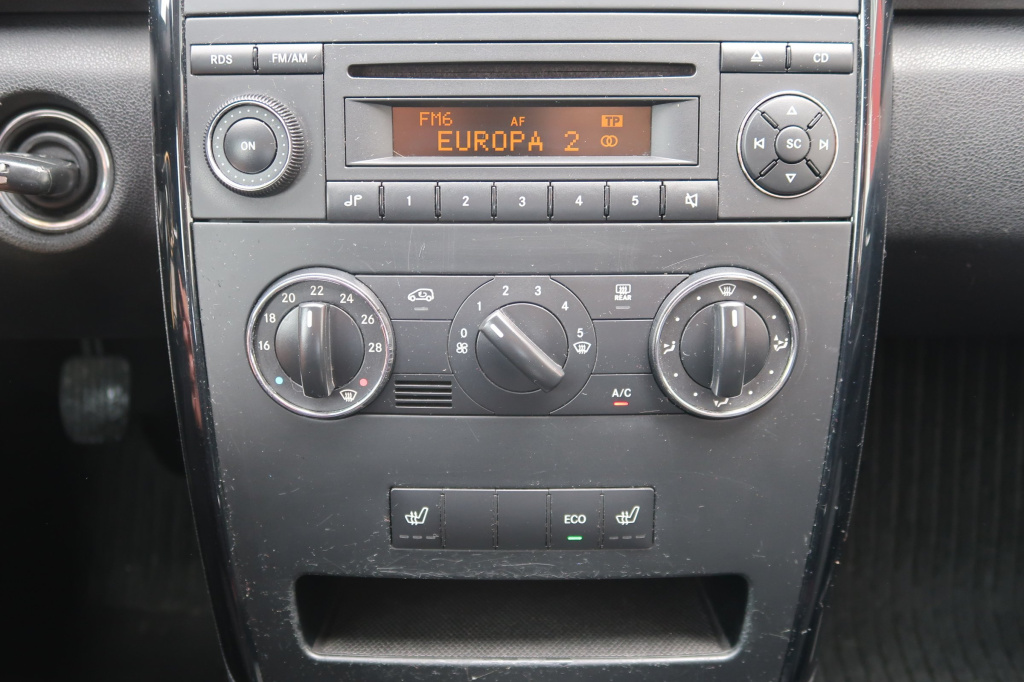 Mercedes-Benz A