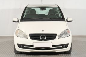 Mercedes-Benz A - 2011