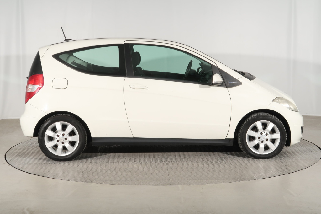 Mercedes-Benz A