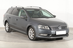 Volkswagen Passat 2011