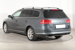 Volkswagen Passat 2011
