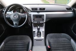 Volkswagen Passat 2011