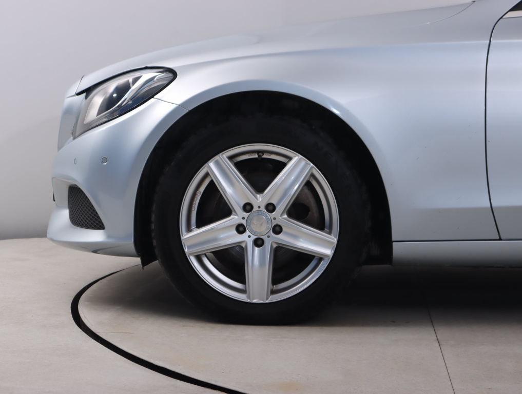 Mercedes-Benz C