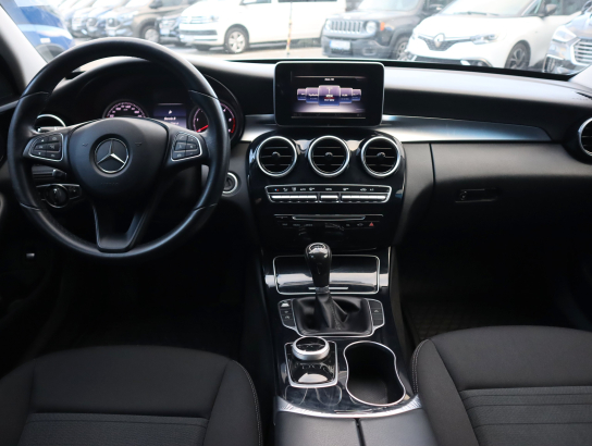 Mercedes-Benz C 180 d