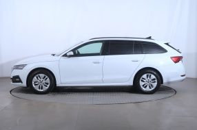 Skoda Octavia - 2023