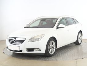 Opel Insignia - 2012