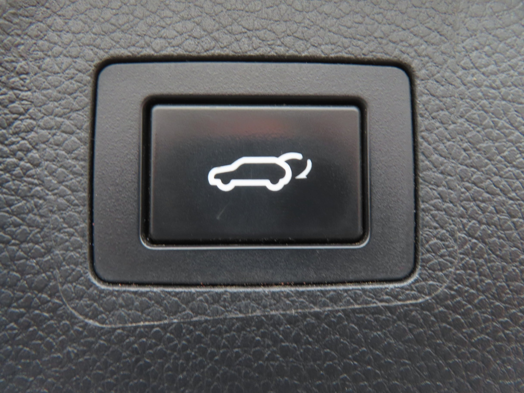 Hyundai Grand Santa Fe