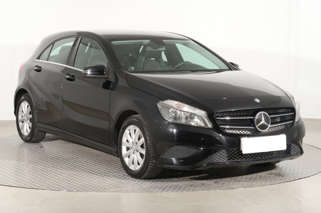 Mercedes-Benz A 180, 2014