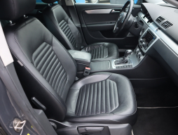Volkswagen Passat 2013