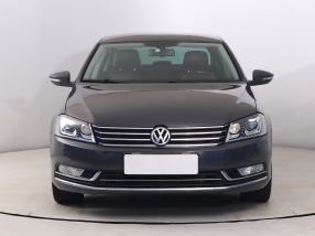 Volkswagen Passat - 2013