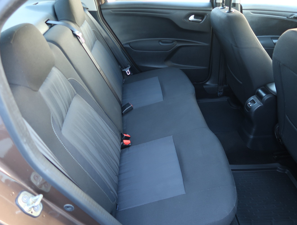 Peugeot 301