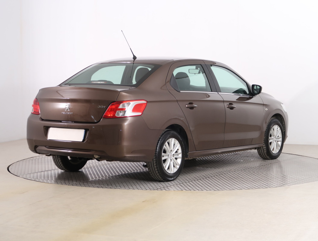 Peugeot 301
