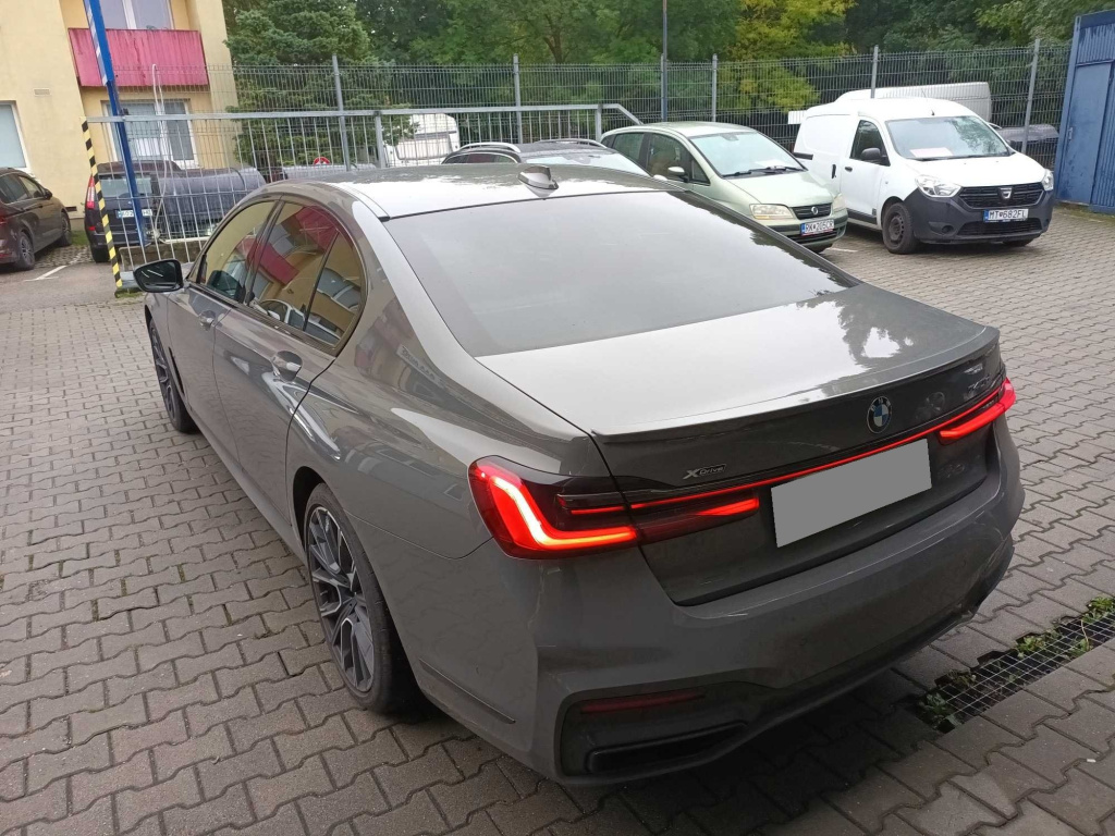 BMW 7