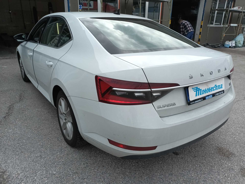 Škoda Superb