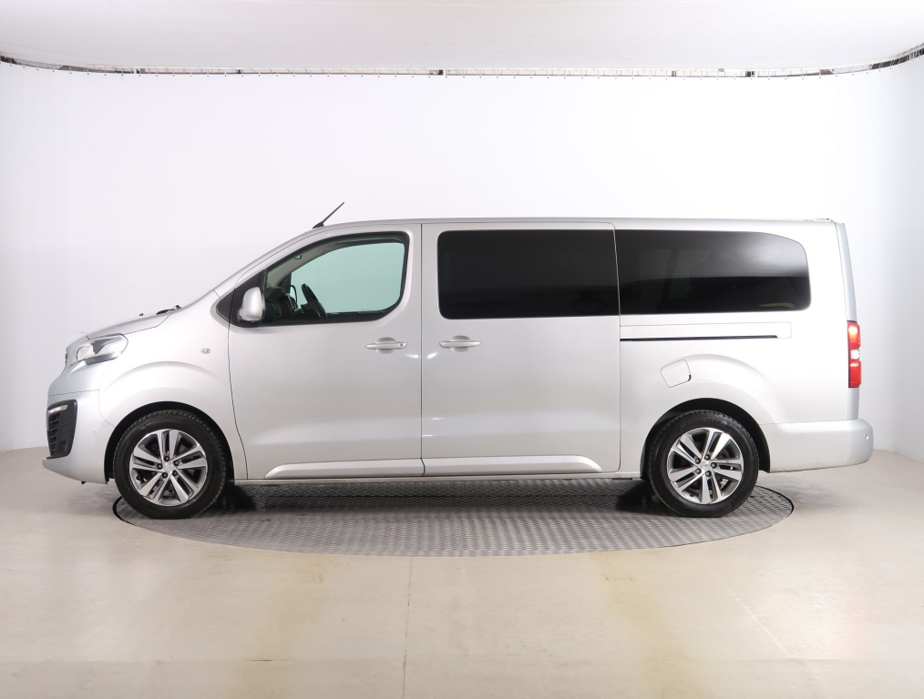 Peugeot Traveller