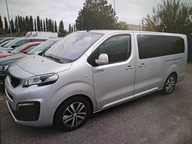 Peugeot Traveller 2017