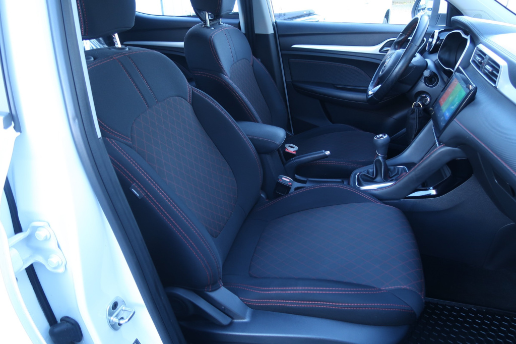 MG ZS SUV