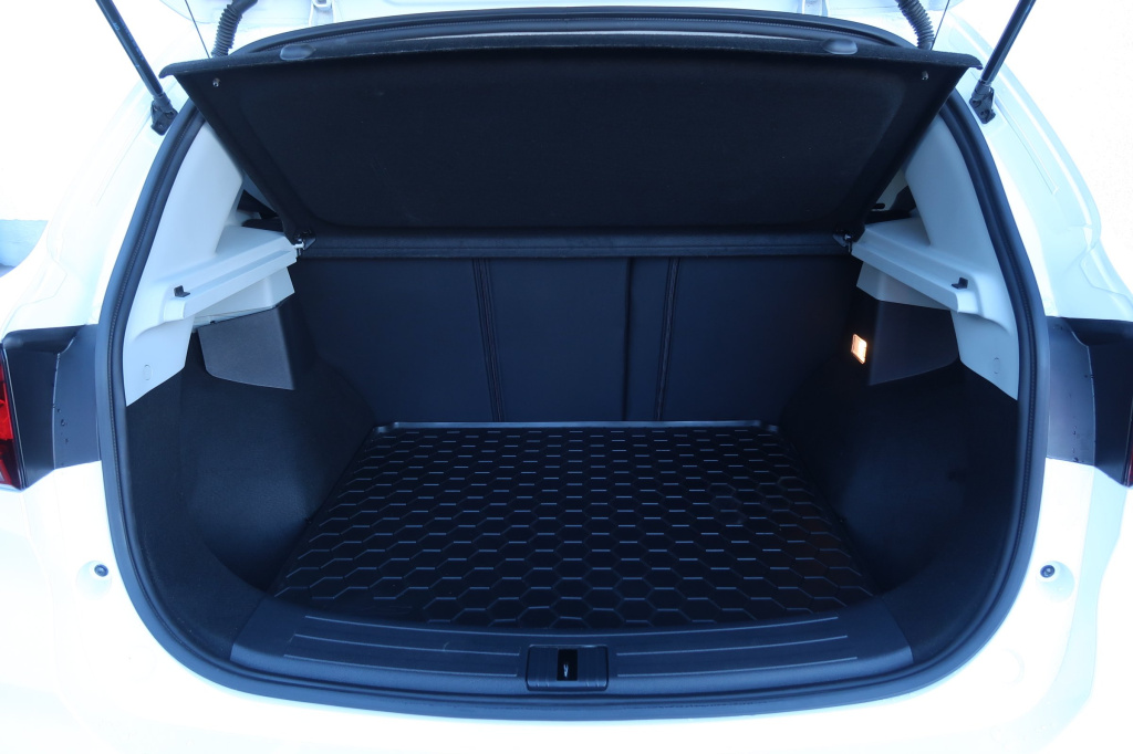 MG ZS SUV
