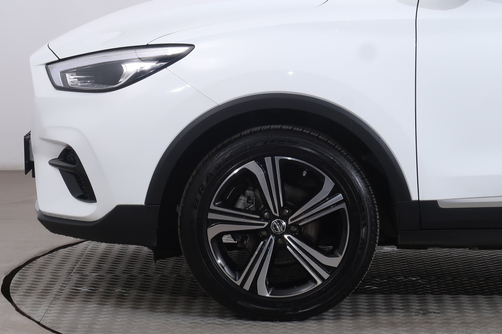 MG ZS SUV