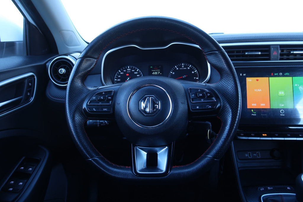 MG ZS SUV