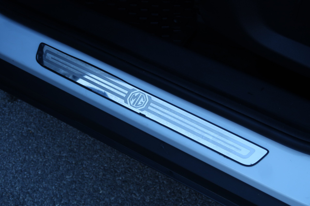 MG ZS SUV