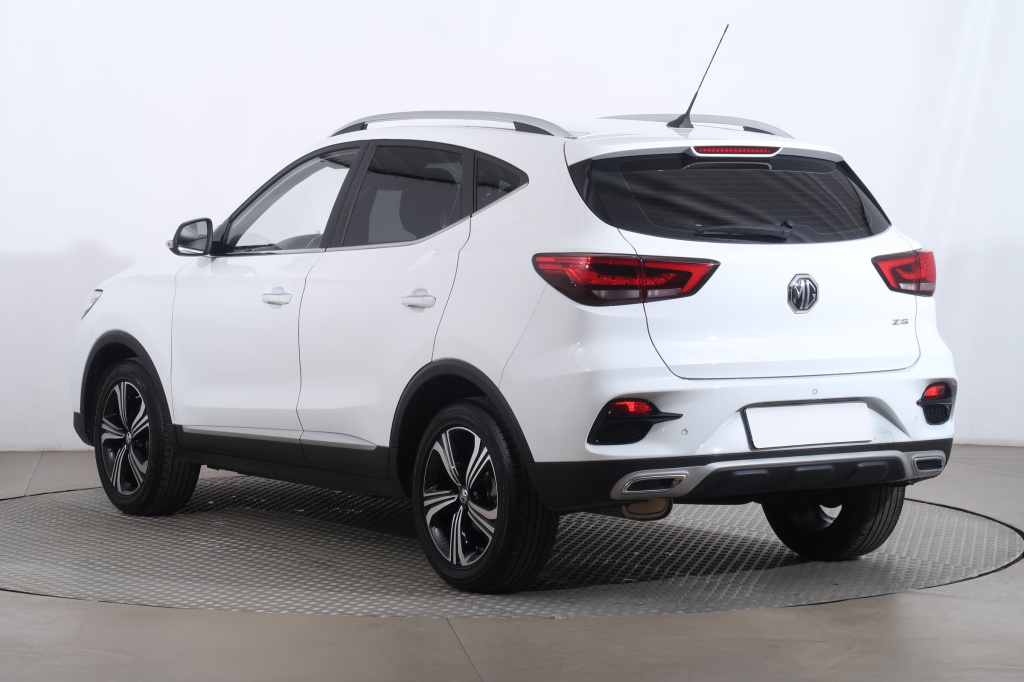 MG ZS SUV