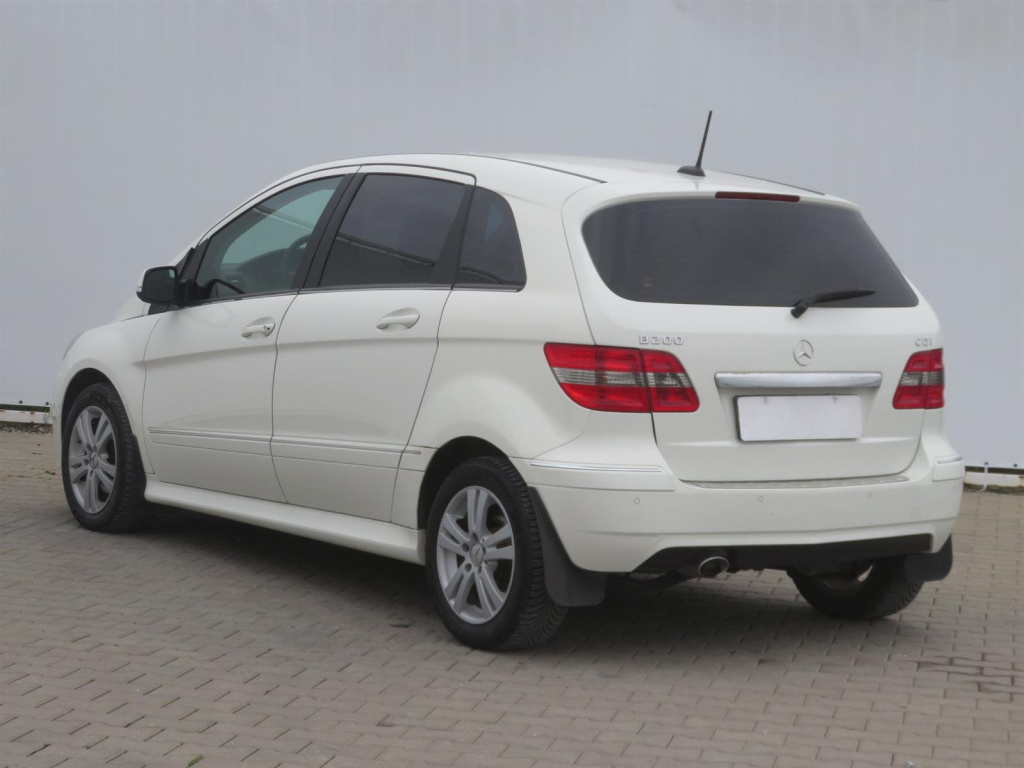 Mercedes-Benz B