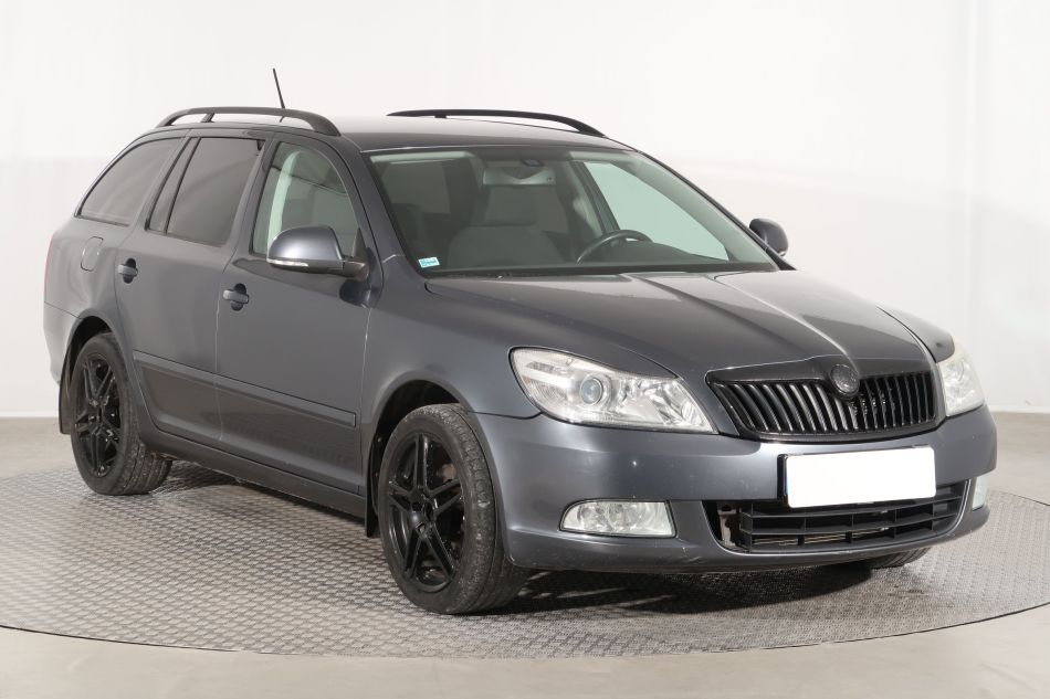 Skoda Octavia - 2011