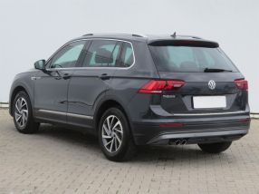 Volkswagen Tiguan - 2018