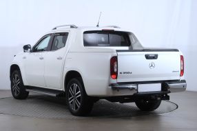 Mercedes-Benz X - 2019