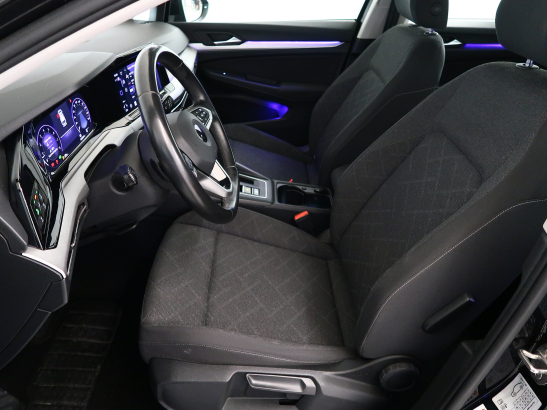 Volkswagen Golf 1.5 eTSI