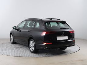 Volkswagen Golf - 2022