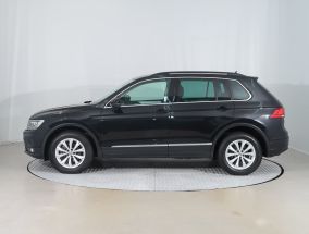 Volkswagen Tiguan - 2019