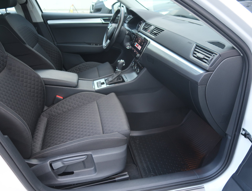 Škoda Superb, 2020