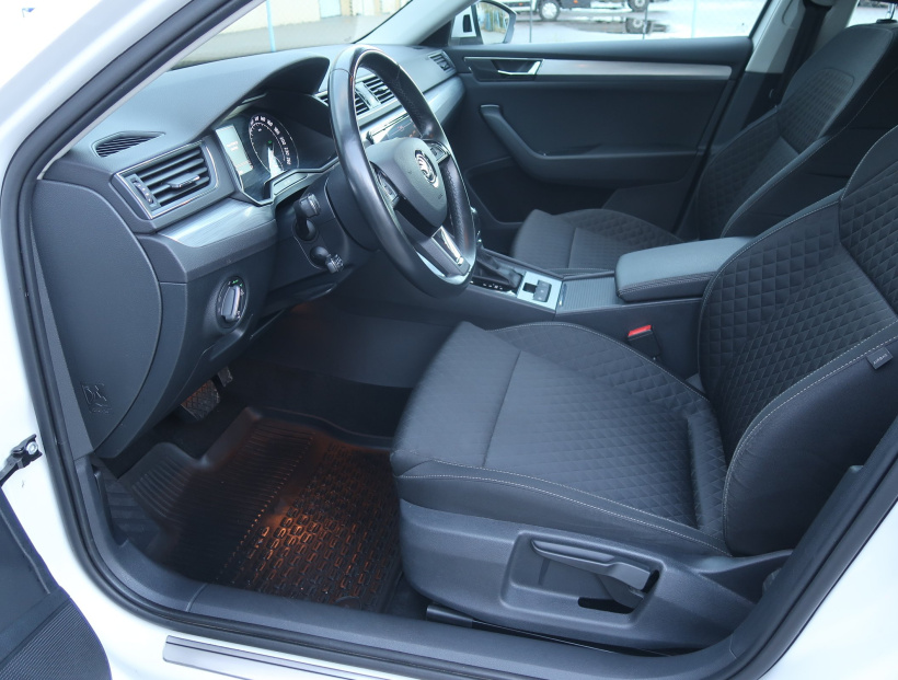 Škoda Superb, 2020