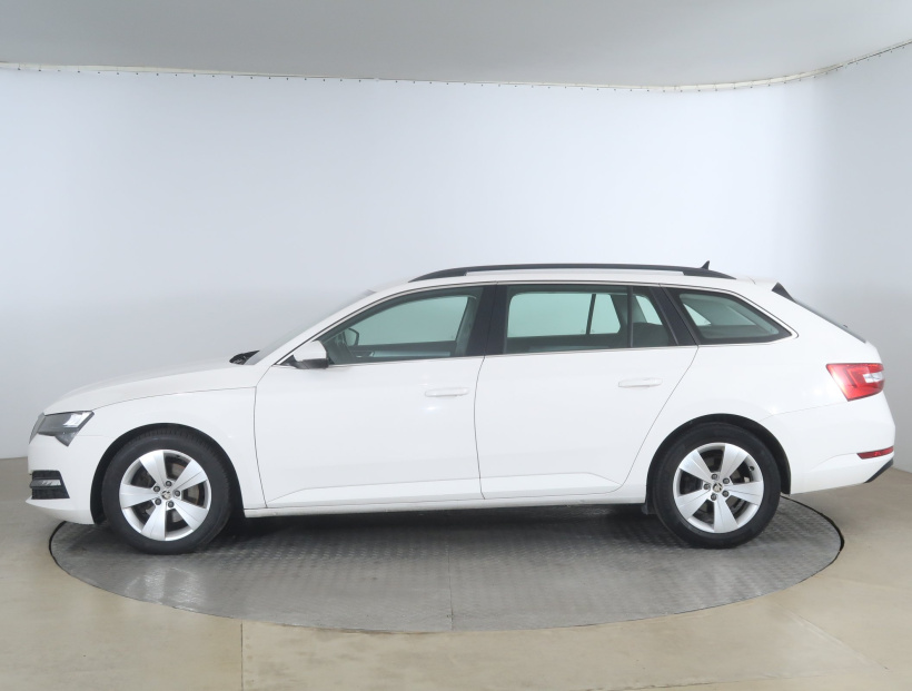 Škoda Superb, 2020