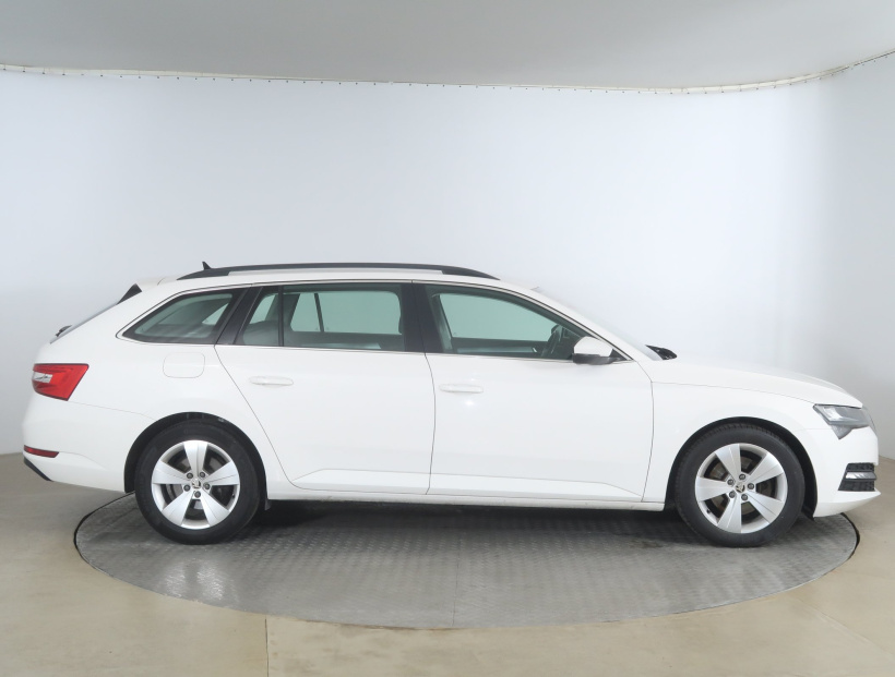 Škoda Superb, 2020