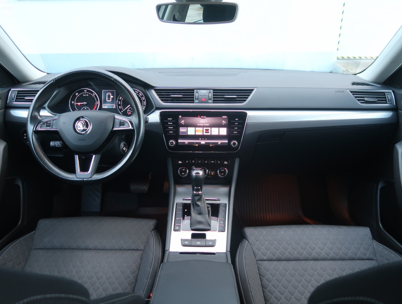 Škoda Superb, 2020
