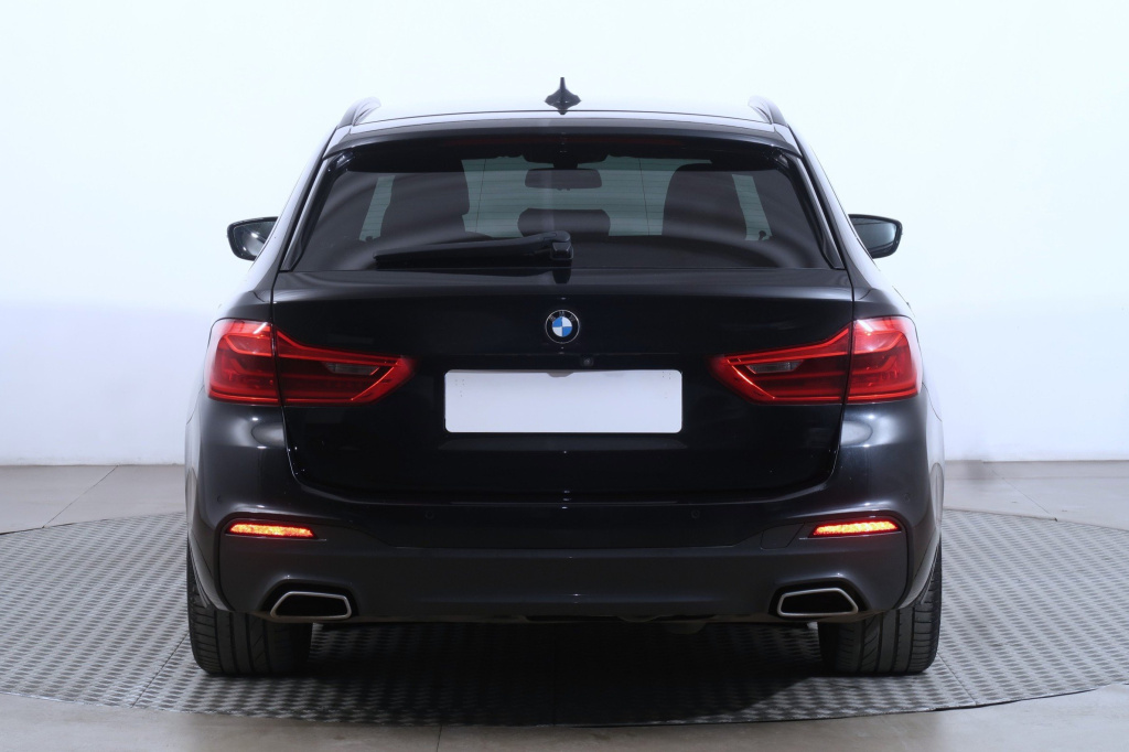 BMW 5