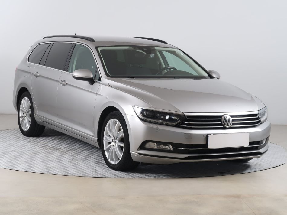 Volkswagen Passat - 2016
