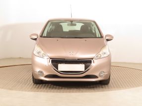 Peugeot 208 - 2013