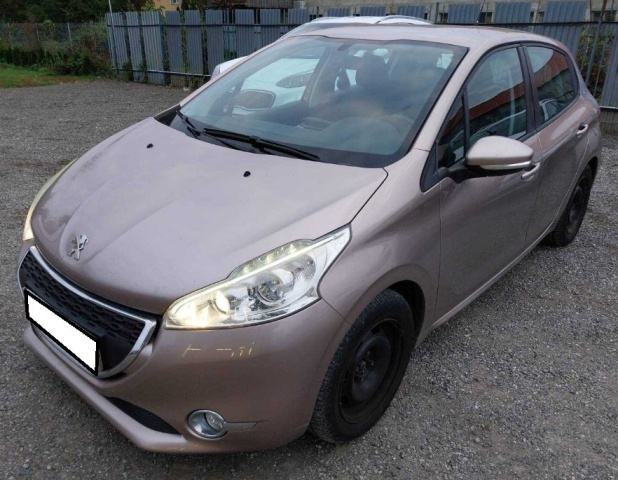 Peugeot 208 2013