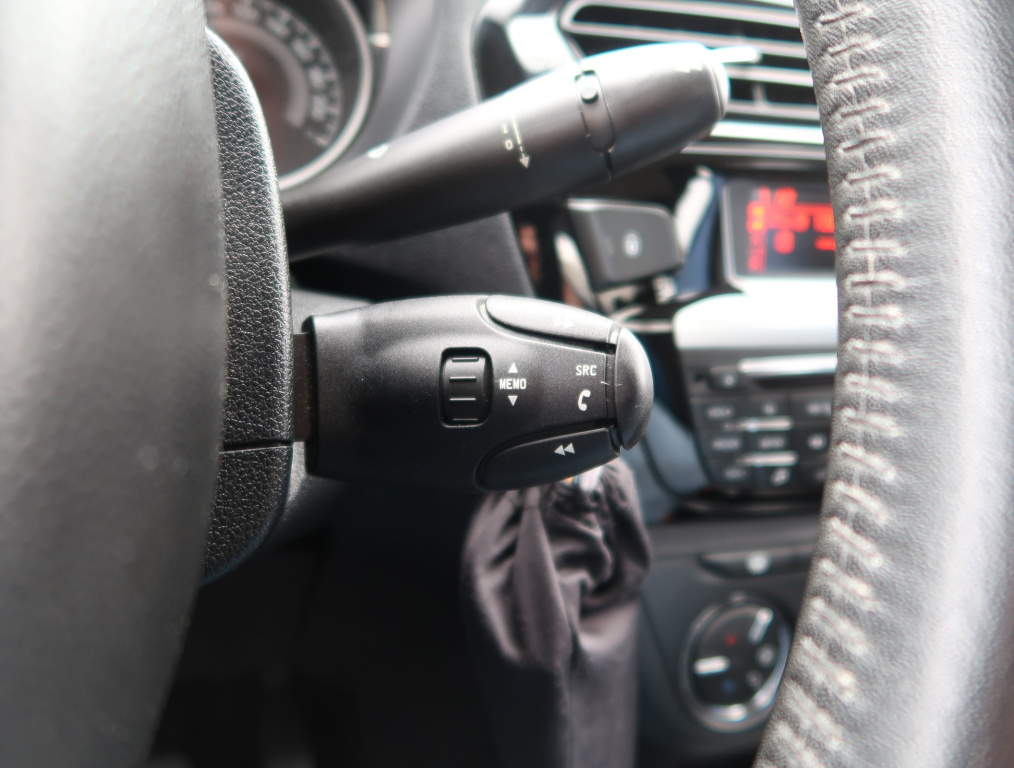 Peugeot 301
