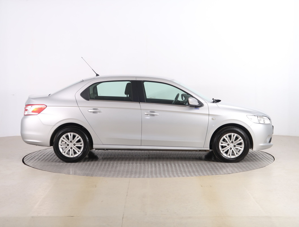 Peugeot 301