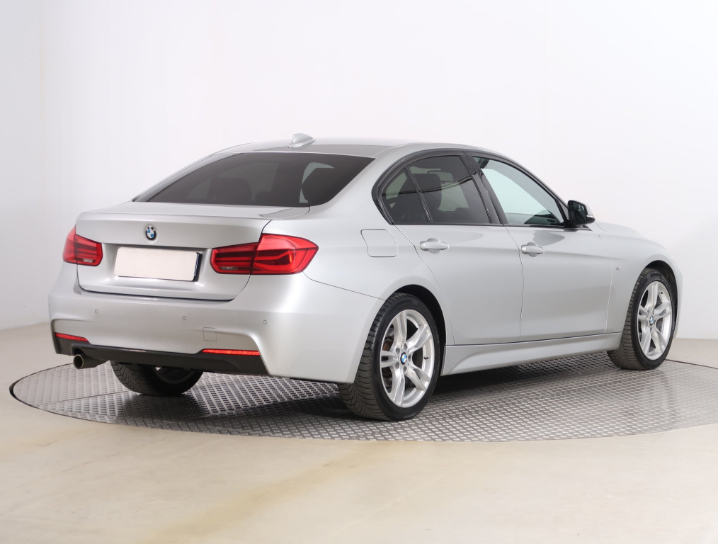 BMW 3