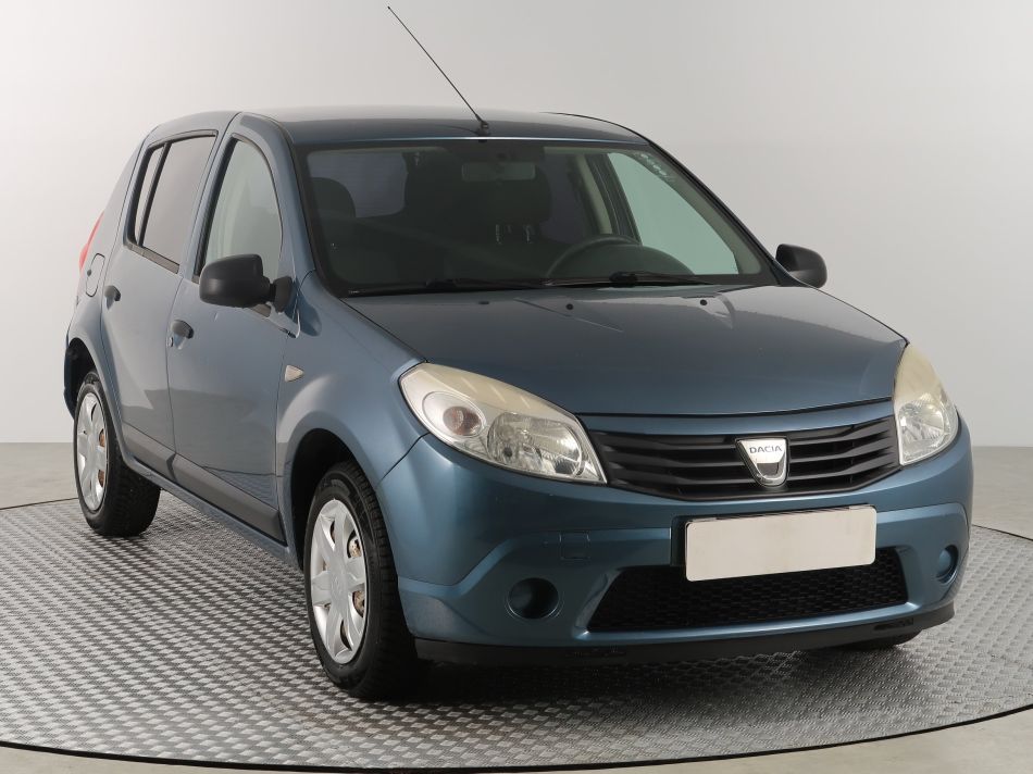 Dacia Sandero - 2009