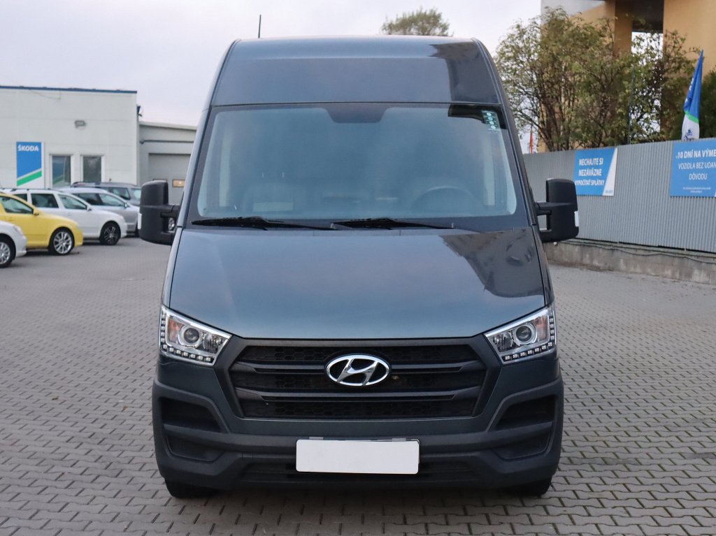 Hyundai H350
